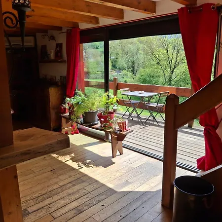 Le Refuge De L'ourse *